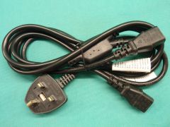 13 A PLUG / 13A TO 2 x IEC SOCKET (2m)